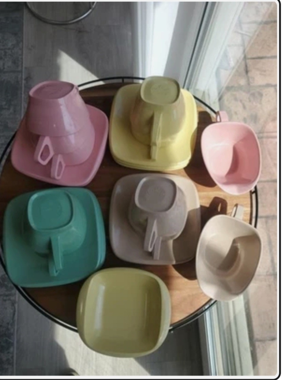 Harmony House Talk of the Town Vintage Dishes 24pc